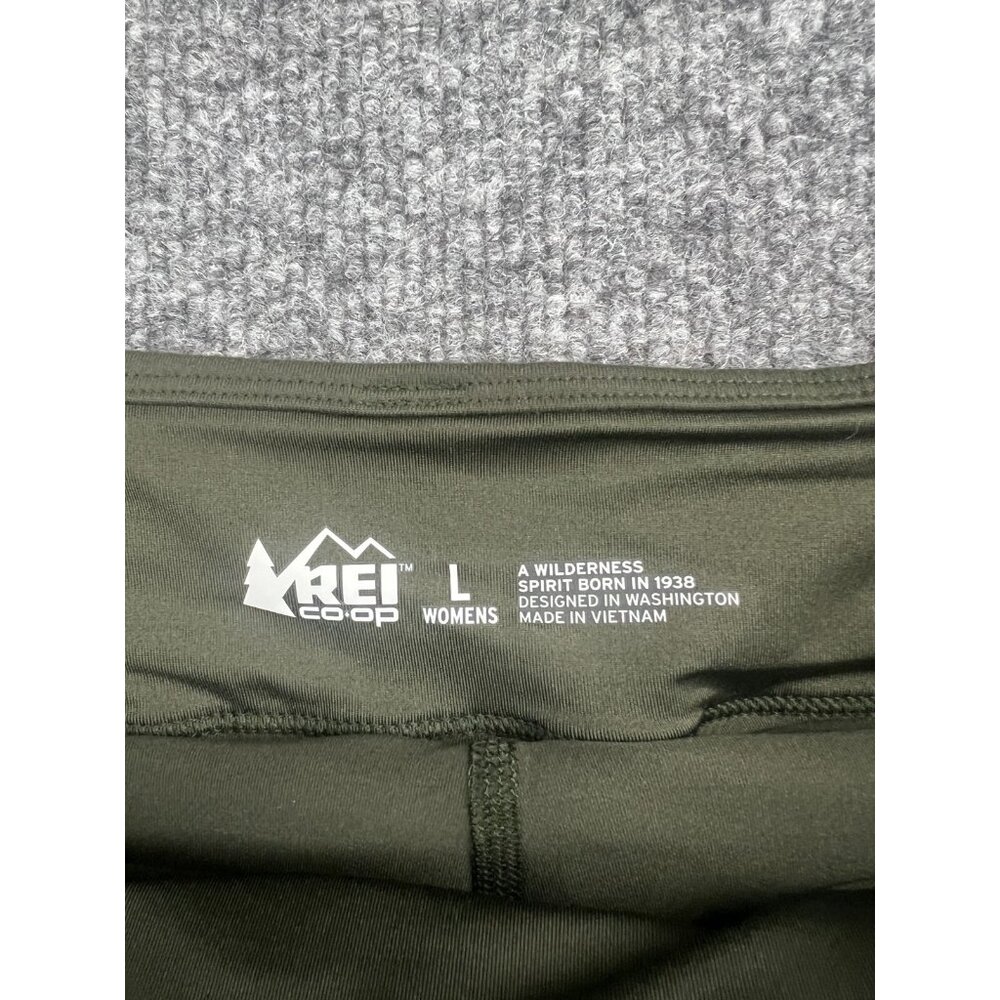 REI Two-Tone Olive Skort with Dark Olive Waistband - Picture 2 of 8